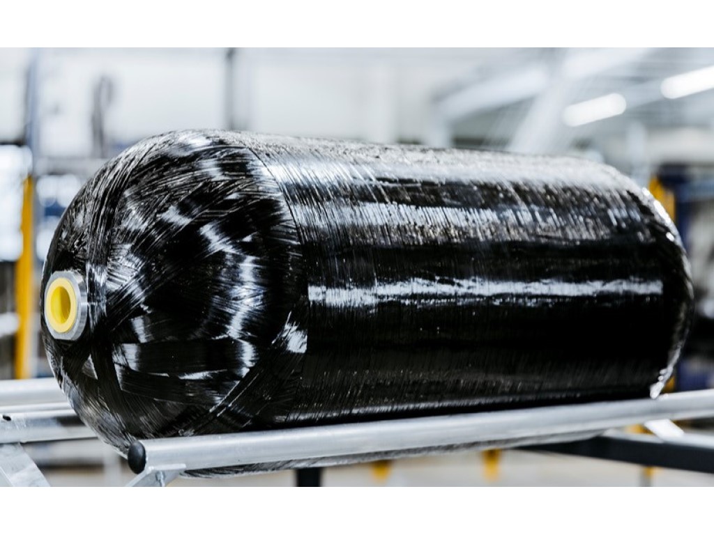 HyMon: Intelligente Tanks für Wasserstoff-Fahrzeuge Fraunhofer-Institut für Betriebsfestigkeit und Systemzuverlässigkeit